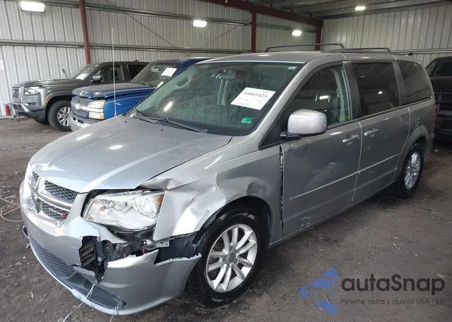 2C4RDGCG2GR274507: 44065425