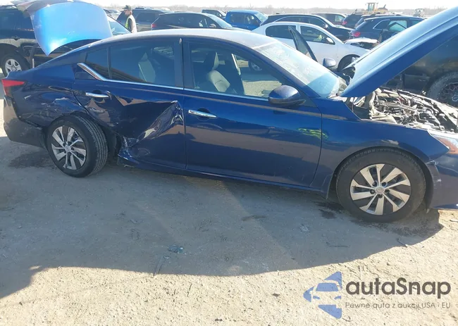 1N4BL4BV7MN420255: 44065443