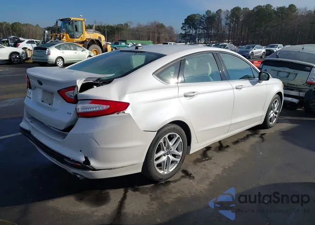 3FA6P0H72ER107958: 44065447