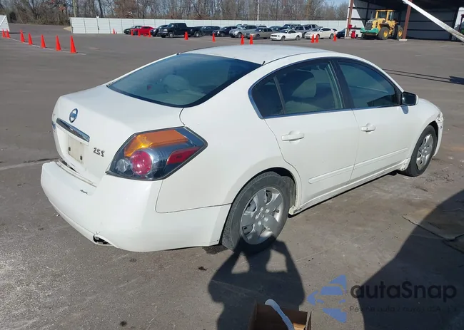 1N4AL21E67N472613: 44065477