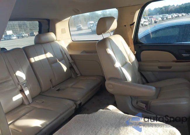 1GNFC13J27R141726: 44066639