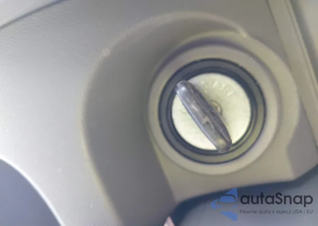 1N6AD0ER0JN721663: 44066681