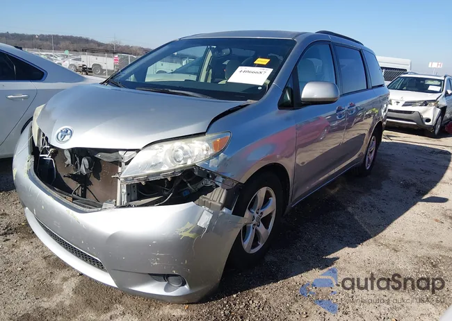 5TDKK3DC1ES447160: 44066687