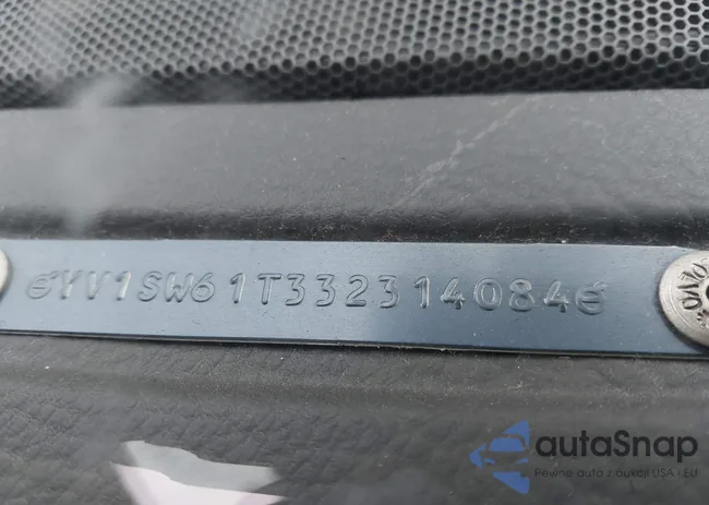 YV1SW61T332314084: 44066902