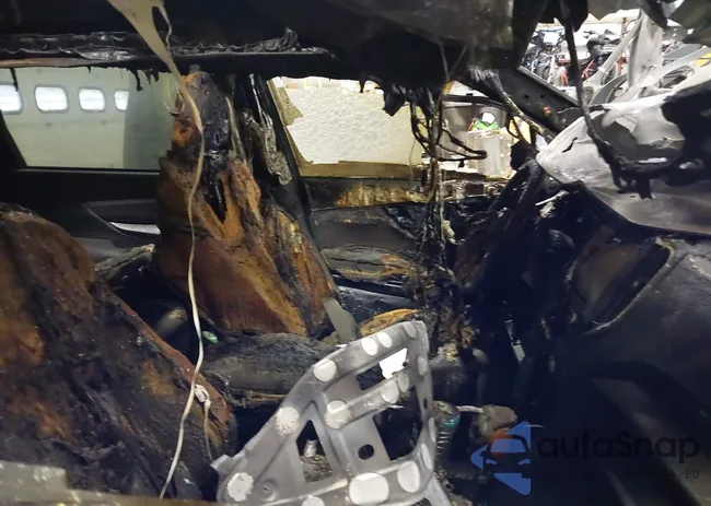 4S4WMAJD1N3447184: 44067011