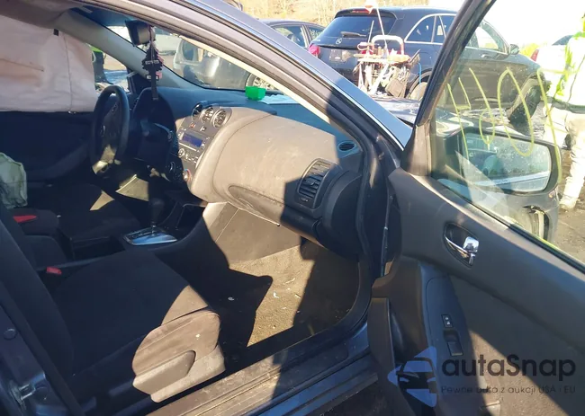 1N4AL2AP9BN467805: 44067064