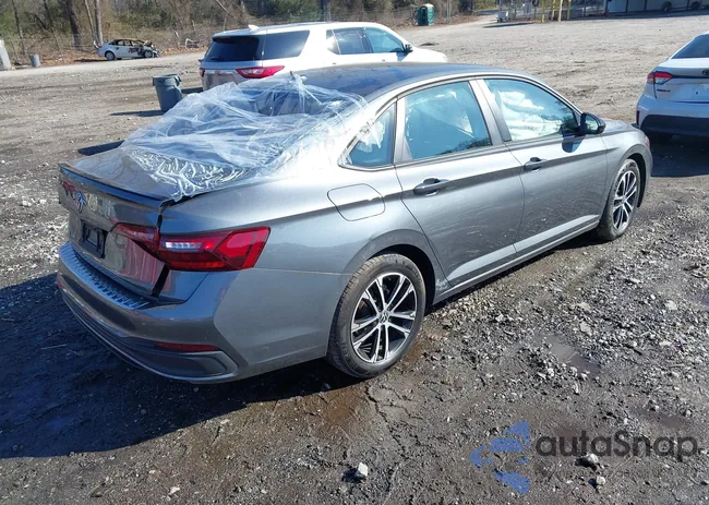 3VWBM7BU8PM050056: 44067095