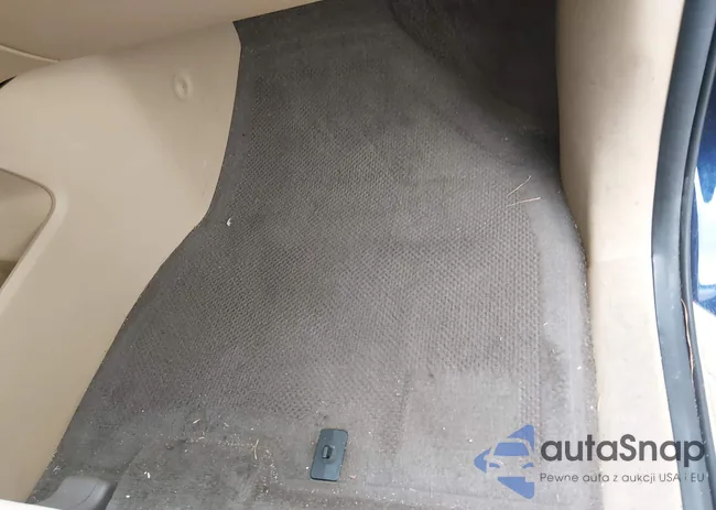 KNDMB5C14L6634040: 44066264