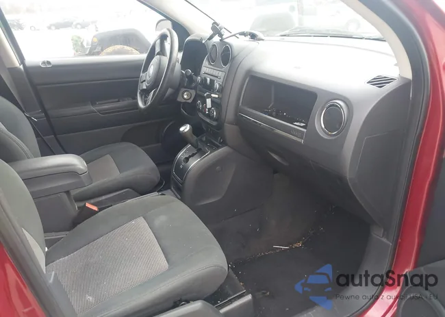 1C4NJCBA8DD102137: 44066284