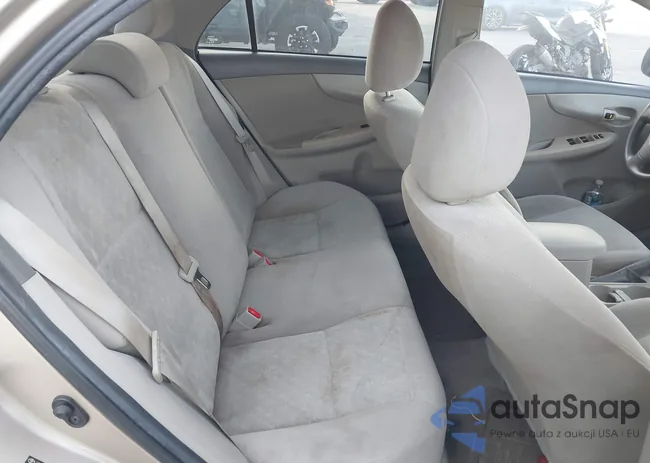 2T1BU40E79C142137: 44066291