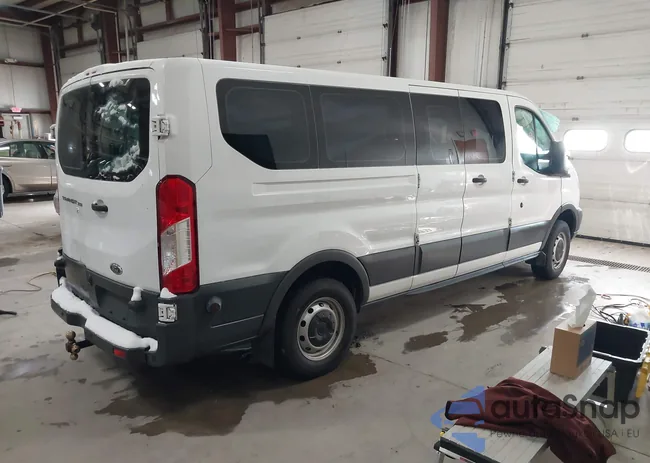 1FBZX2ZM9HKB06732: 44066330