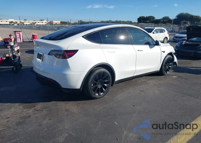 7SAYGDEE9NF385502: 44066361