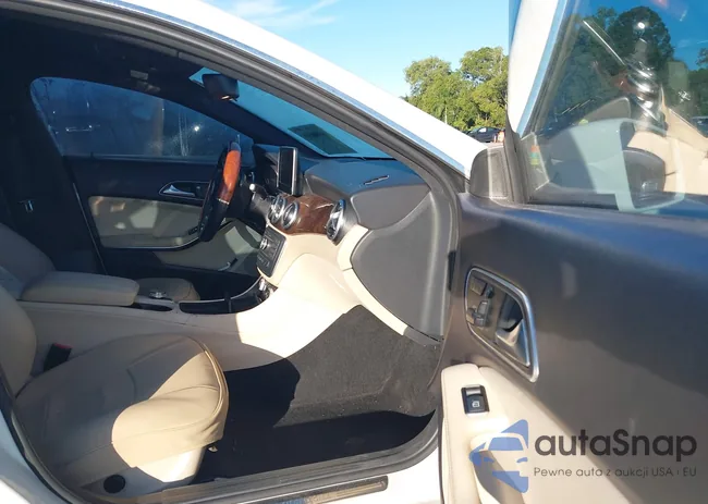 WDDSJ4EB6FN217531: 44066506