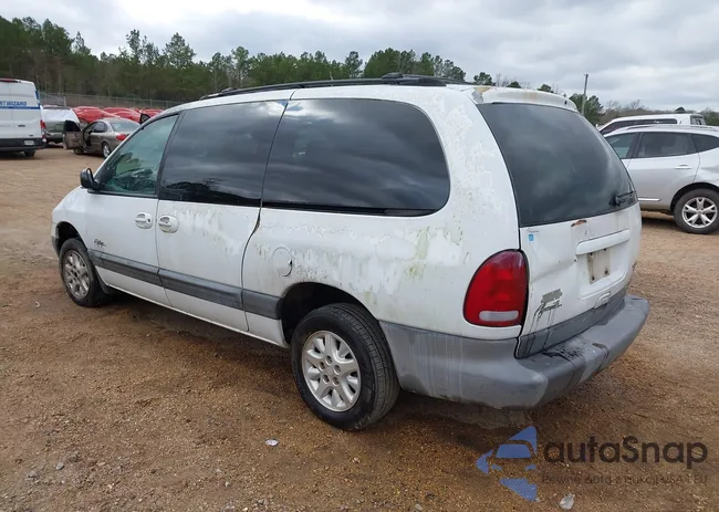 1P4GP44R0VB213368: 44067608