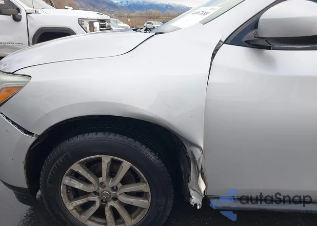 5N1AR2MM8FC637143: 44067680