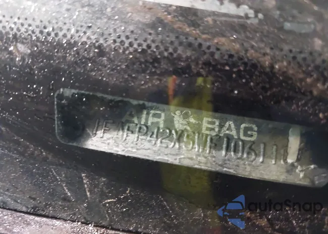 1FAFP42X5WF106110: 44067960