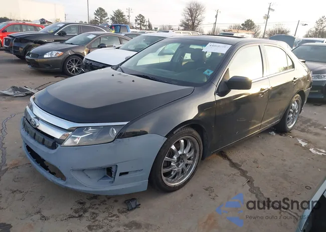 3FAHP0HA9CR263366: 44068008