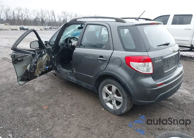 JS2YB5A36C6300961: 44068016