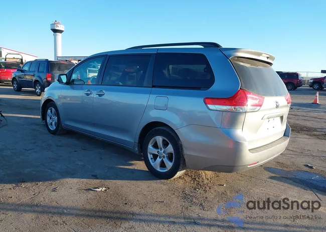 5TDKK3DC3CS209260: 44068032