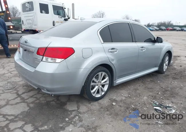 4S3BMBC69E3012503: 44068174