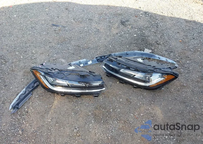 3VW7X7BUXSM043860: 44067232