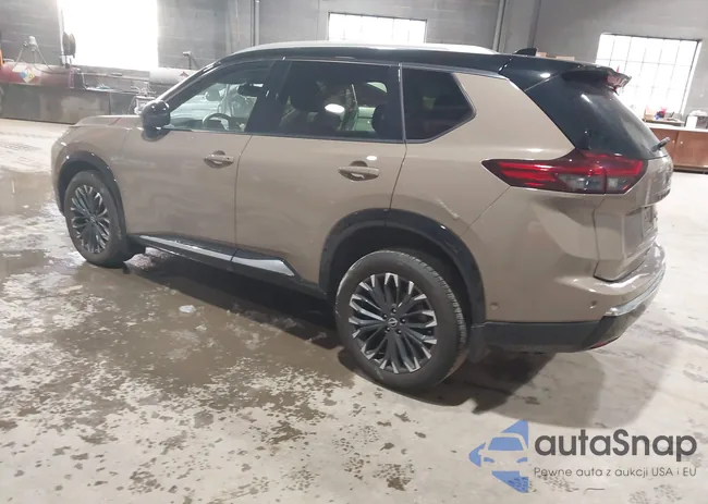 JN8BT3DD8RW250695: 44067301