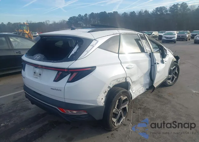 KM8JFCA16NU046858: 44067311