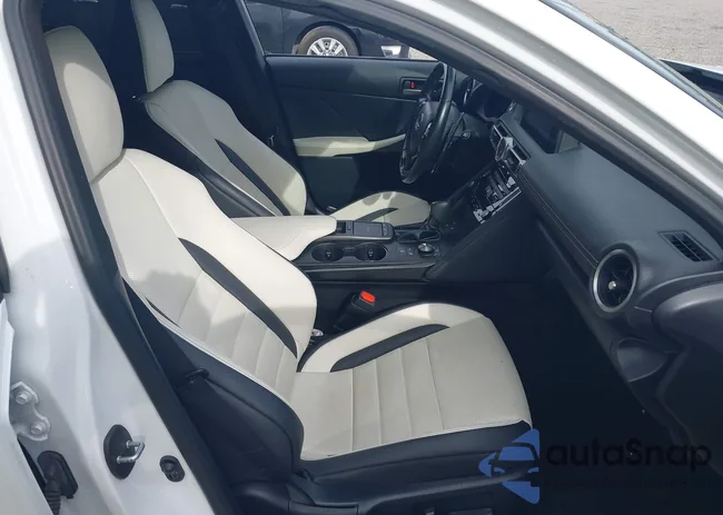 JTHGZ1B26M5043936: 44067321