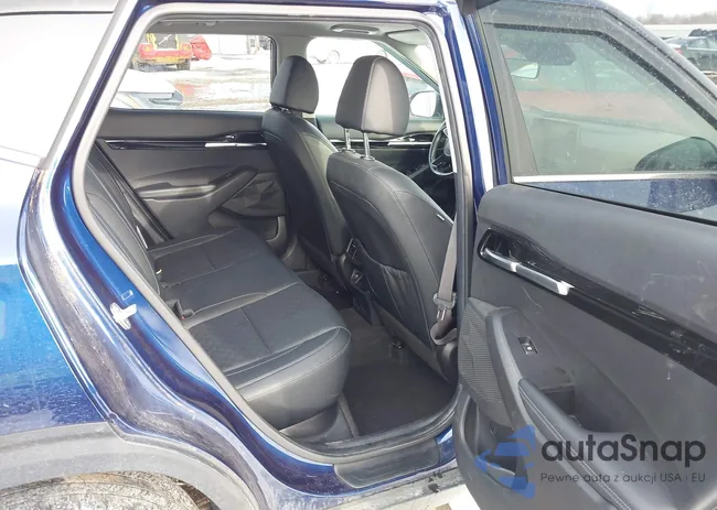 KNDERCAA6M7127840: 44067328