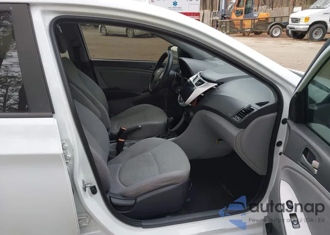 KMHCT4AE1HU221354: 44067499