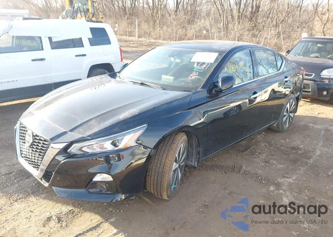 1N4BL4EWXKC133716: 44067565