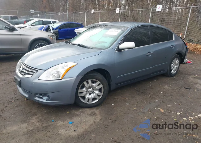 1N4AL2AP4BN463015: 44067598