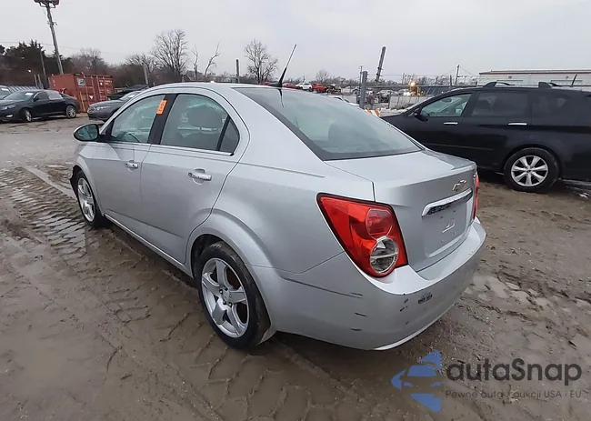 1G1JE5SH3C4164998: 44068600