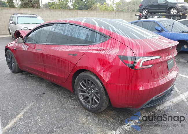 5YJ3E1EB6SF049948: 44068709