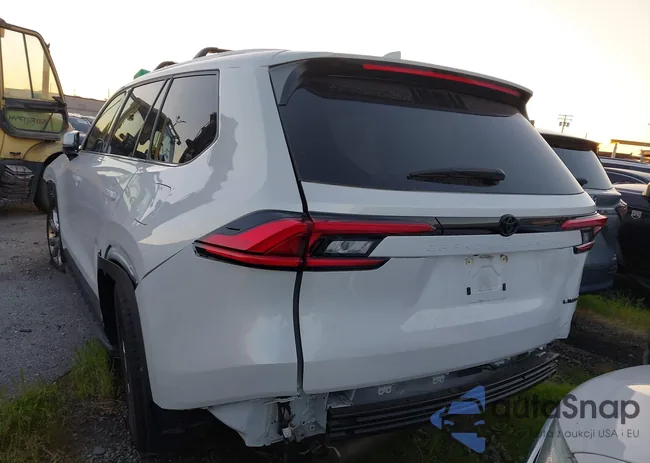 5TDAAAA57RS011721: 44068728