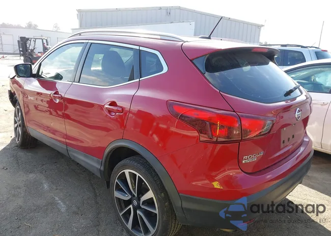 JN1BJ1CP6HW015991: 44068820