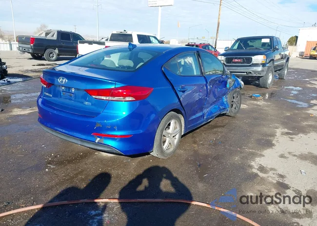 5NPD84LF7JH373140: 44068871