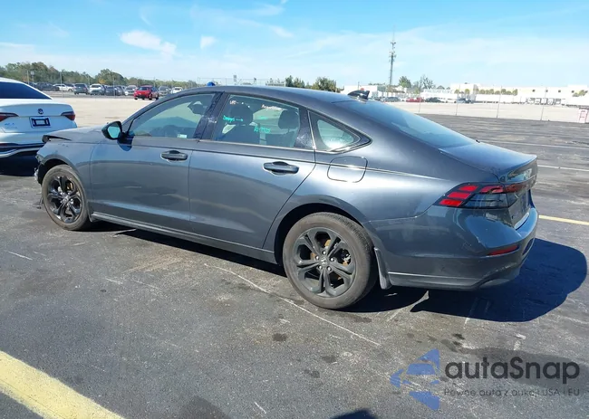 1HGCY1F4XSA010846: 44068886