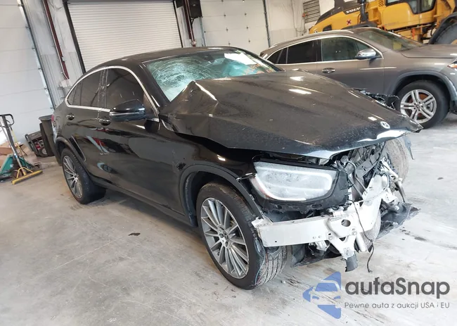 W1N0J8EBXMF866676: 44068963