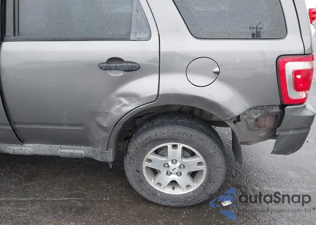 1FMCU9C76BKC51557: 44069109