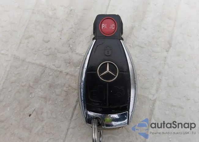 WDBRF52H77A952616: 44069131