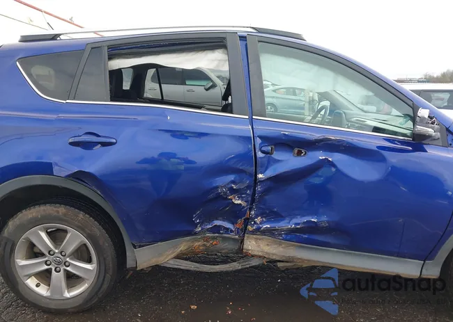 2T3RFREV3FW263831: 44069132