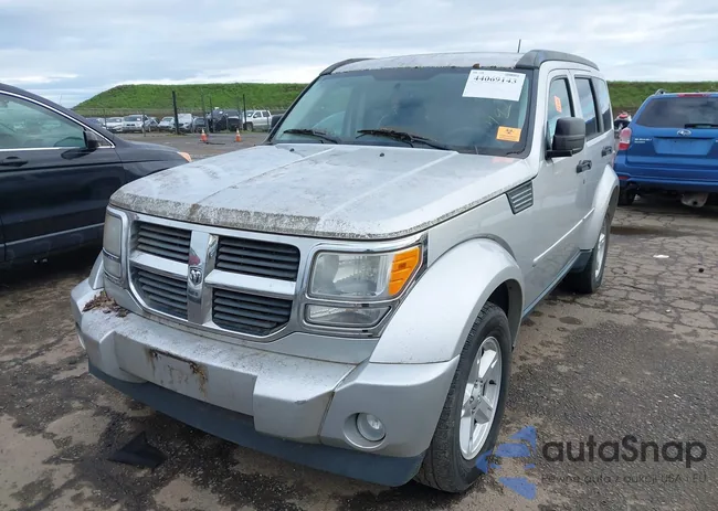 1D8GU58K77W729126: 44069143