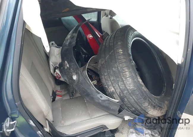 1FMCU9GD9JUC24100: 44069185