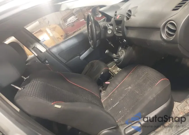 JM1DE1HZ9B0119681: 44069191