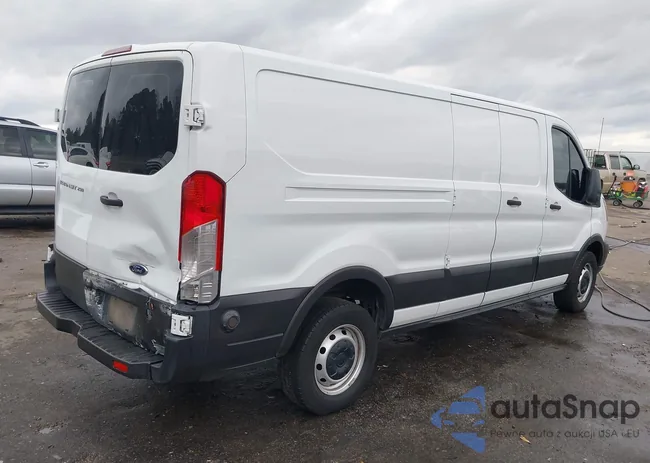 1FTYR2ZM6KKB70252: 44068203