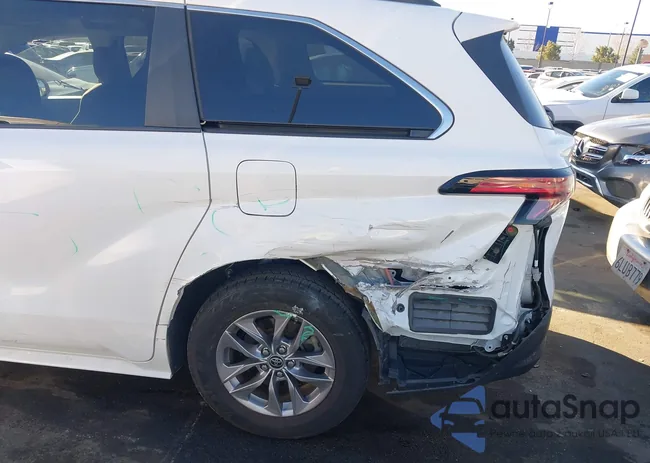 5TDBRKEC5MS019059: 44068205