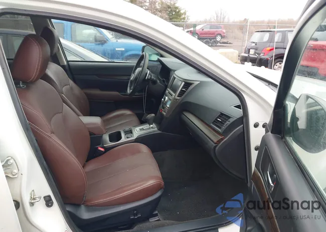 4S4BRBPC7E3237337: 44068385