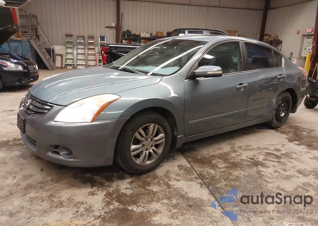 1N4AL2APXAN503029: 44068433