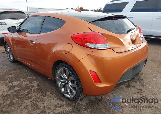 KMHTC6AD5FU220630: 44068437